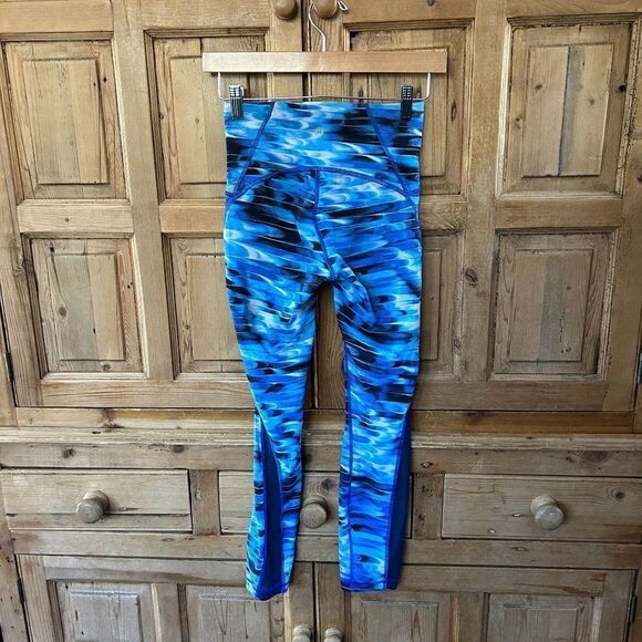 Lululemon 4 Train Times 7/8 Pant *25" Leggings Mesh‎ Detail Cropped - Picture 8 of 13